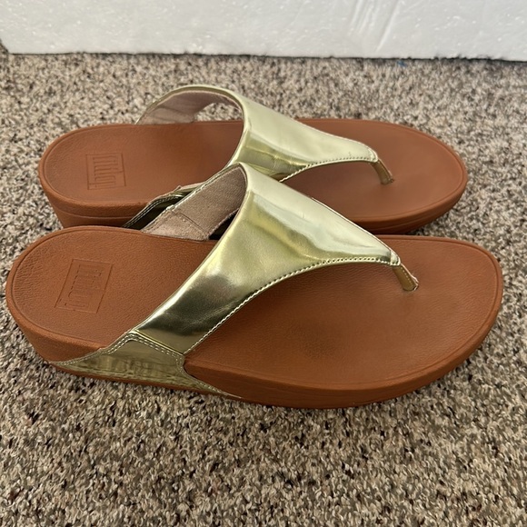 Fit flop metallic gold  lulu sandals size 9 - Picture 5 of 11